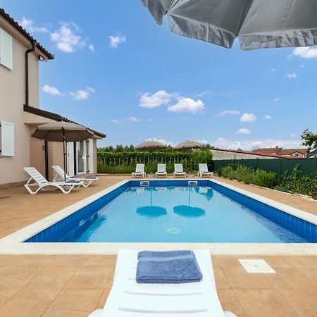 Villa Buroli With Pool, Sauna And Jacuzzi Exteriér fotografie